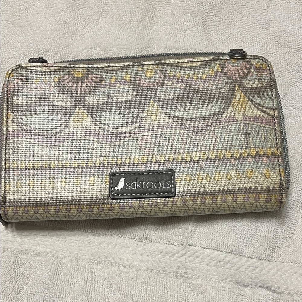 Sakroots Pastel Patterned Cell Phone Crossbody Wallet